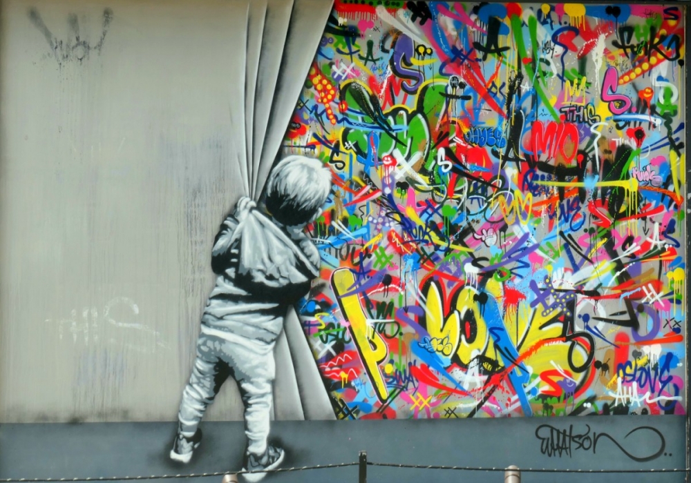 Bild 1 von Banksy Hommage Little Boy Street Art 015 - Dokumentation - Fotografie by Paffy  / (Größe) 80 cm x 60 cm 2 cm Leinwand gespiegelt