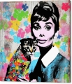 Bild 2 von Hommage an Audrey Hepburn  - Flora - Hauskatze -  by Felix von Altersheim